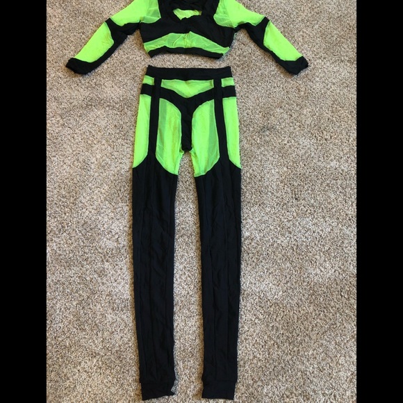 Other - Simon Preen. Green / black Leggings Set